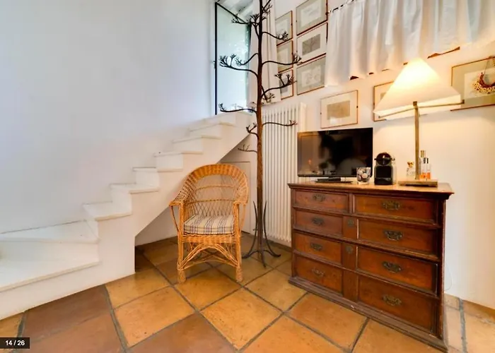 Luxury Art In Trastevere With Terrace *