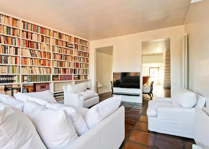 Apartment Luxury Art In Trastevere With Terrace