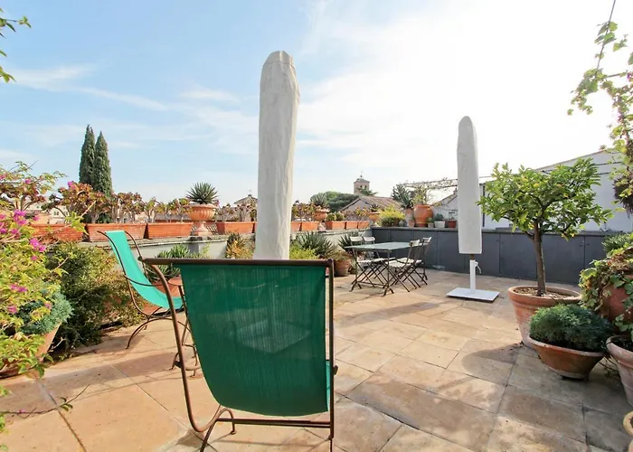 Luxury Art In Trastevere With Terrace Apartment *